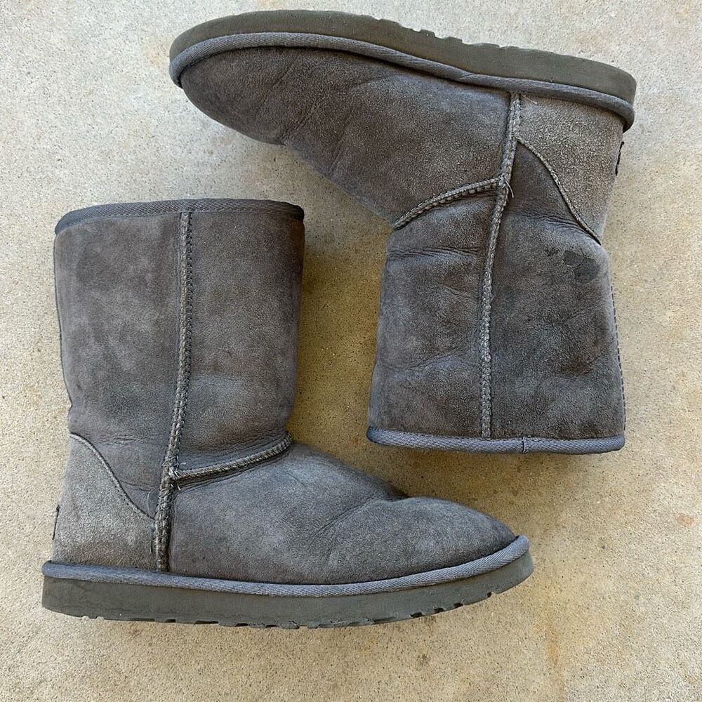 Ugg Classic Short II Boot Women’s Size 8